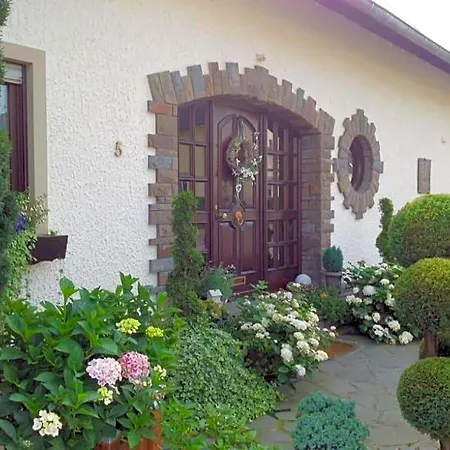 Frühstückspension Haus Diana Dottingen (Rhineland-Palatinate)