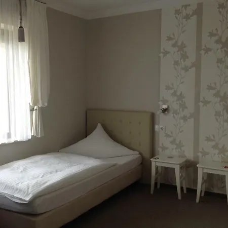 Bed & Breakfast Haus Diana 3*
